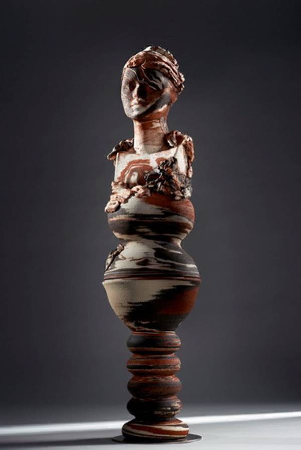 Boris van Berkum | Bere Aisa, 2012 unglazed ceramics 35 x 35 cm Hoogte 105 cm