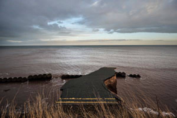 Kadir van Lohuizen | United Kingdom, sealevel rise, coastal erosion, 2014